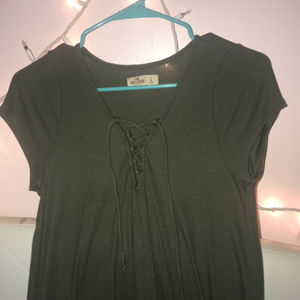 Hollister shirt— Large